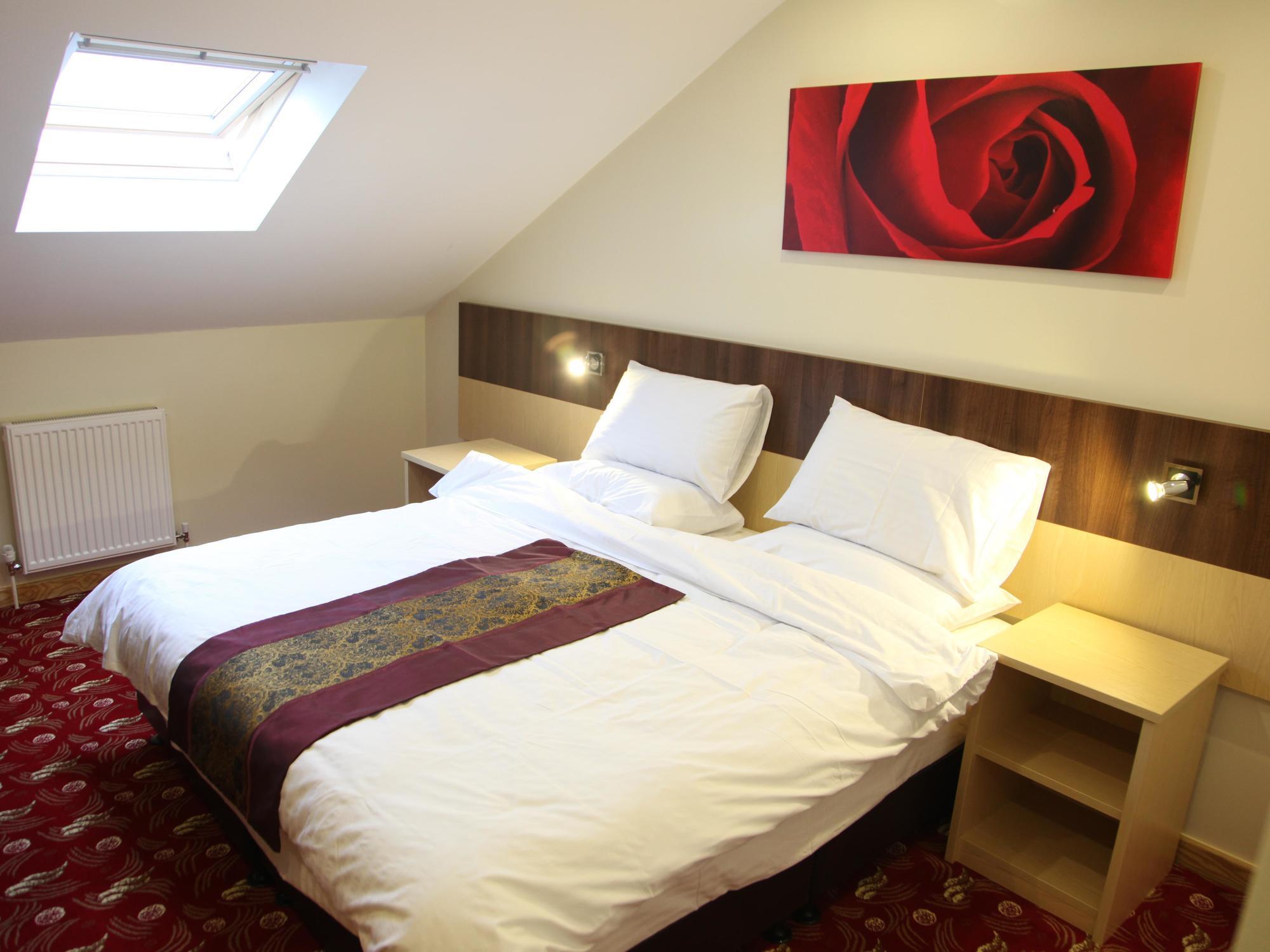 הודרספילד Cambridge Hotel מראה חיצוני תמונה