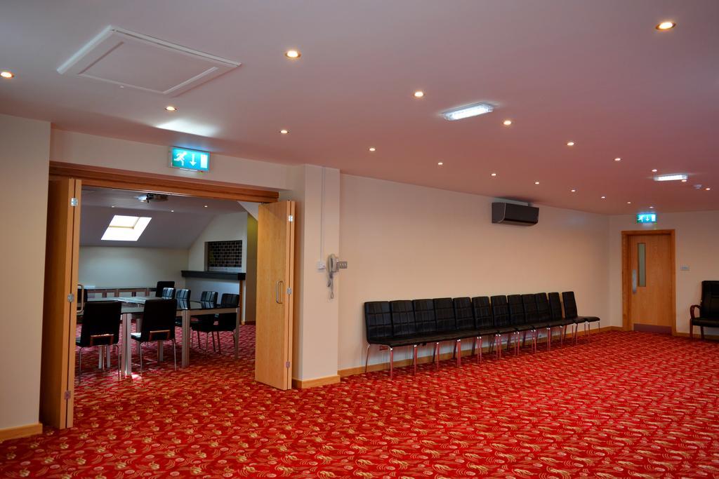 הודרספילד Cambridge Hotel חדר תמונה